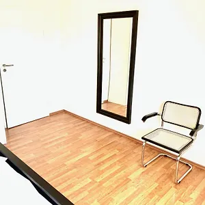 Super Zentral Begehrte Wohnlage Parkplatz Vor Haus Apartment Nürnberg