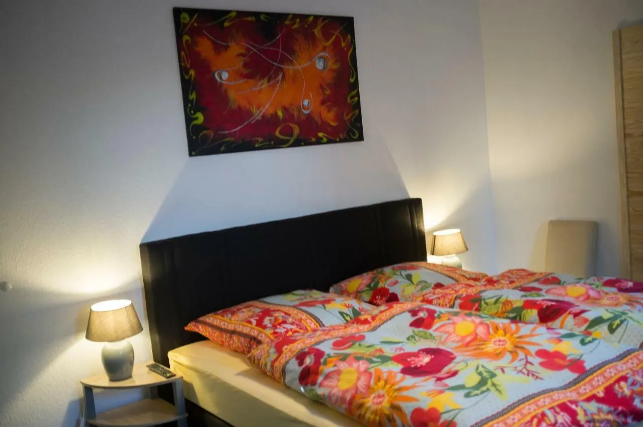 Quadenhof Apartment Dusseldorf