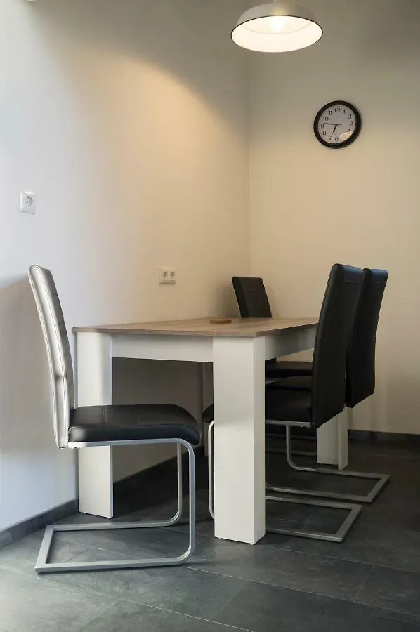 Quadenhof Apartment Dusseldorf
